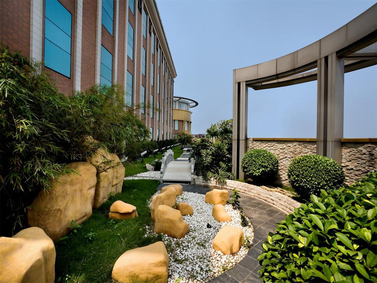 City Hotel Foshan Eksteriør billede