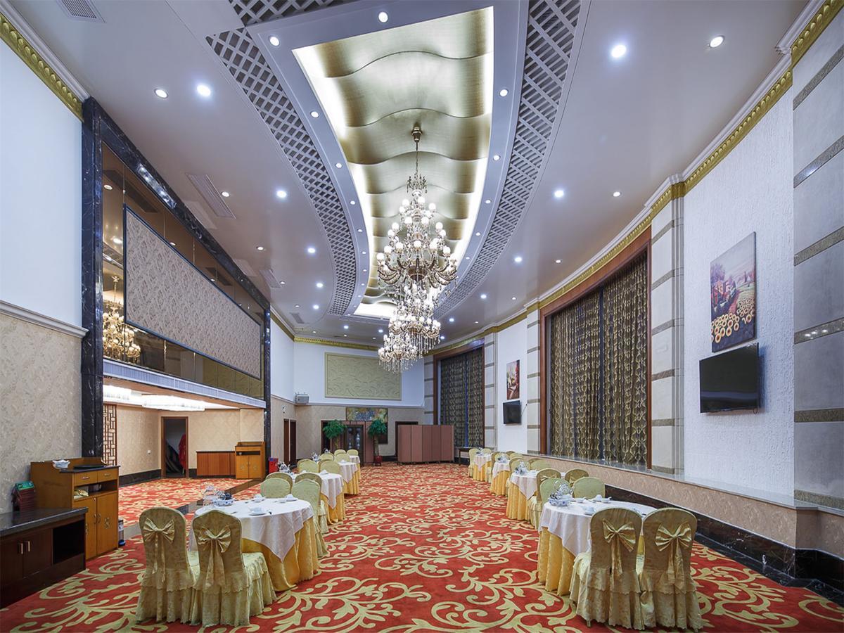 City Hotel Foshan Eksteriør billede