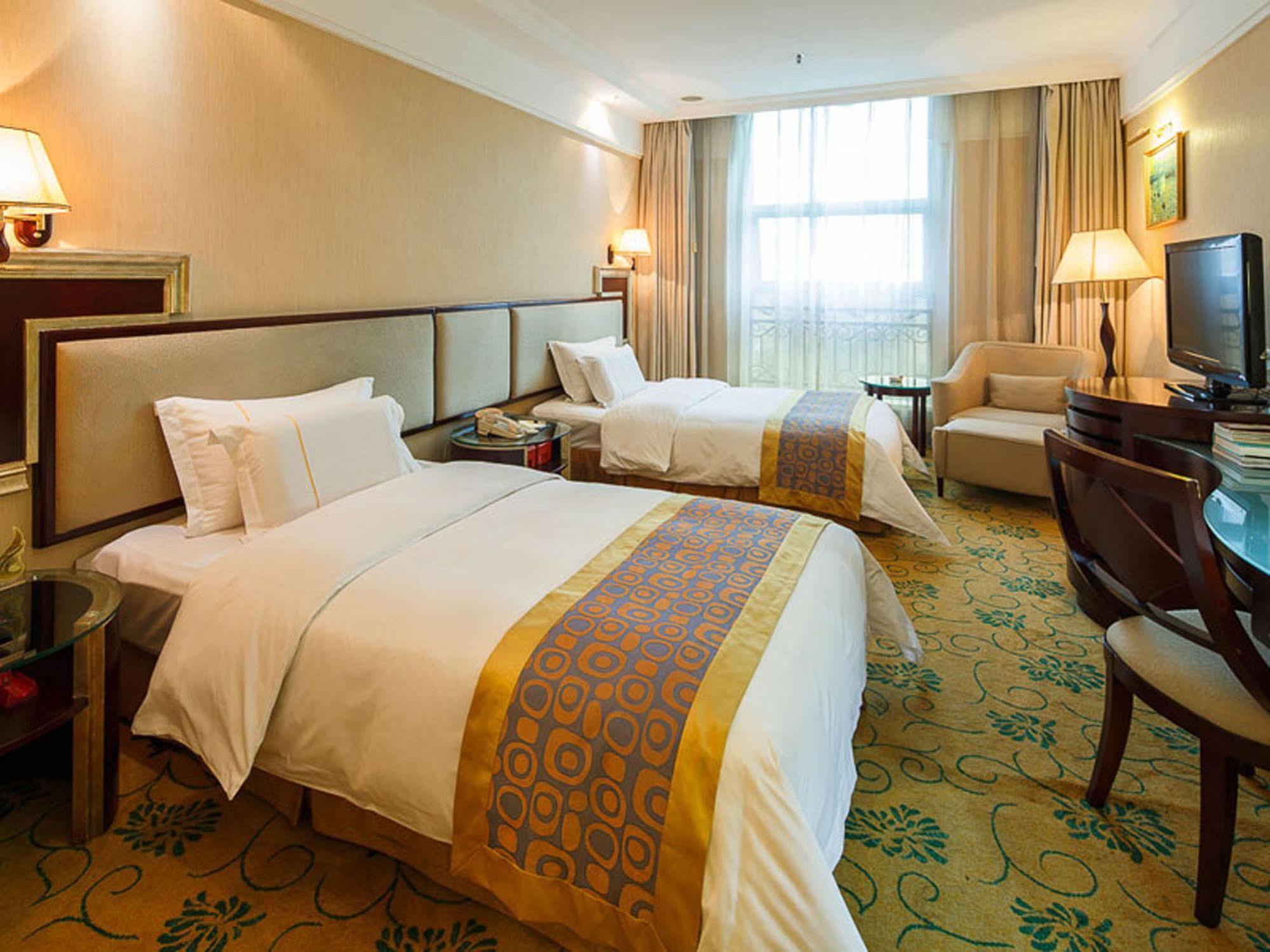 City Hotel Foshan Eksteriør billede