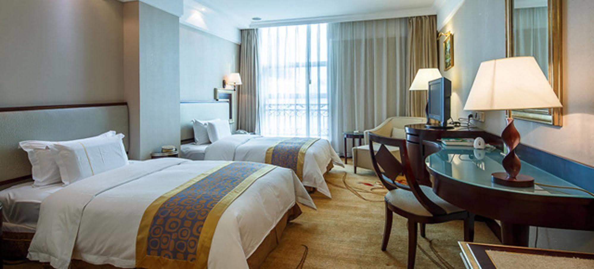 City Hotel Foshan Eksteriør billede